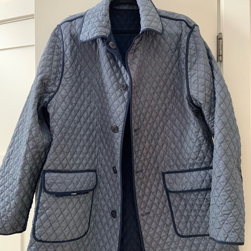 Women’s Reversible Quilted Navy Jacket - Picture 2 of 2